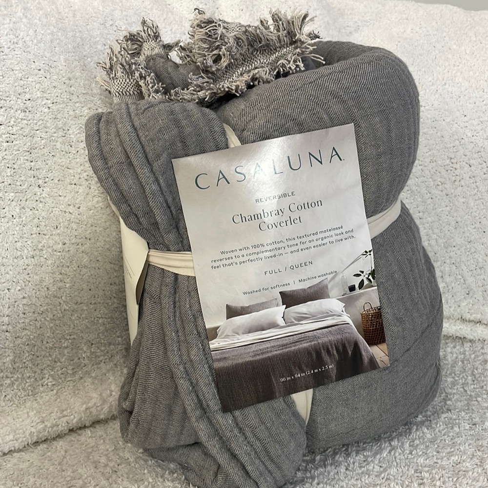 CasaLuna REVERSIBLE Chambray Cotton Coverlet